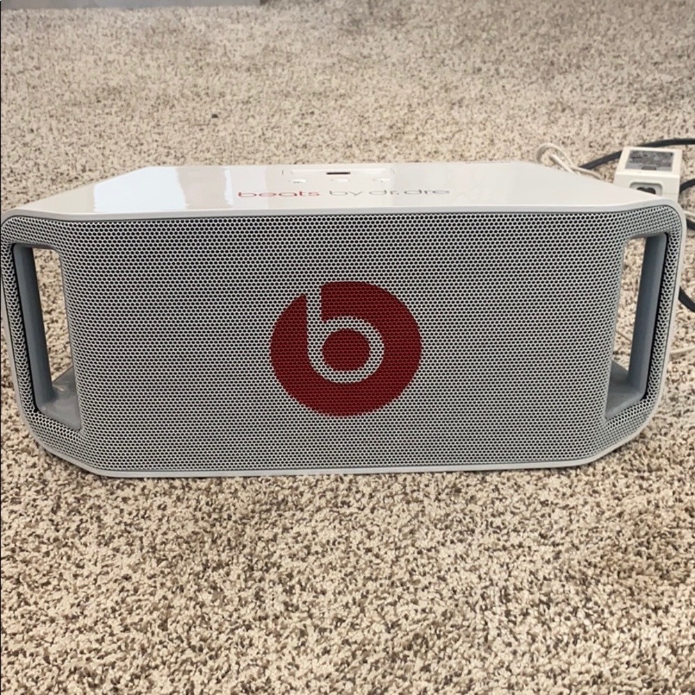 BEATS speaker